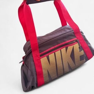 Nike Gym Club Duffle Bag